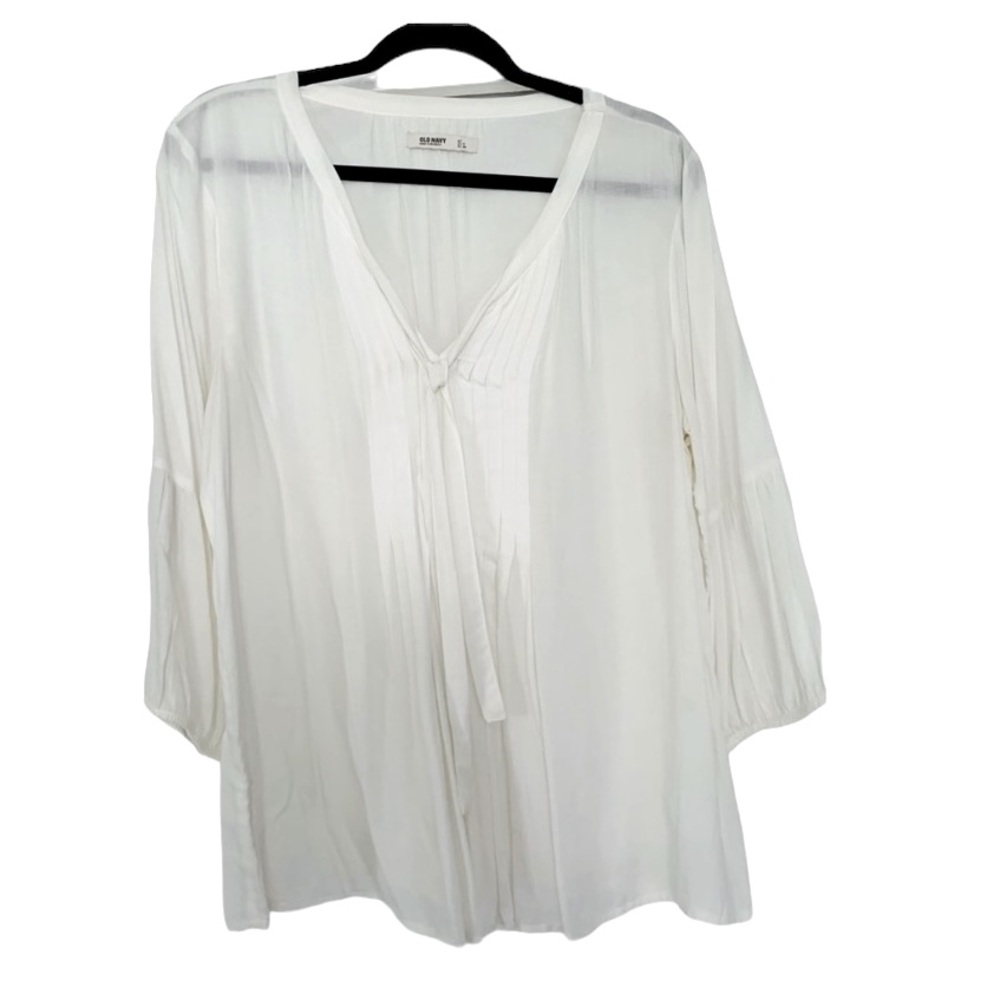 Classic White Top with Pleats, Necktie and balloon sleeves, Large
